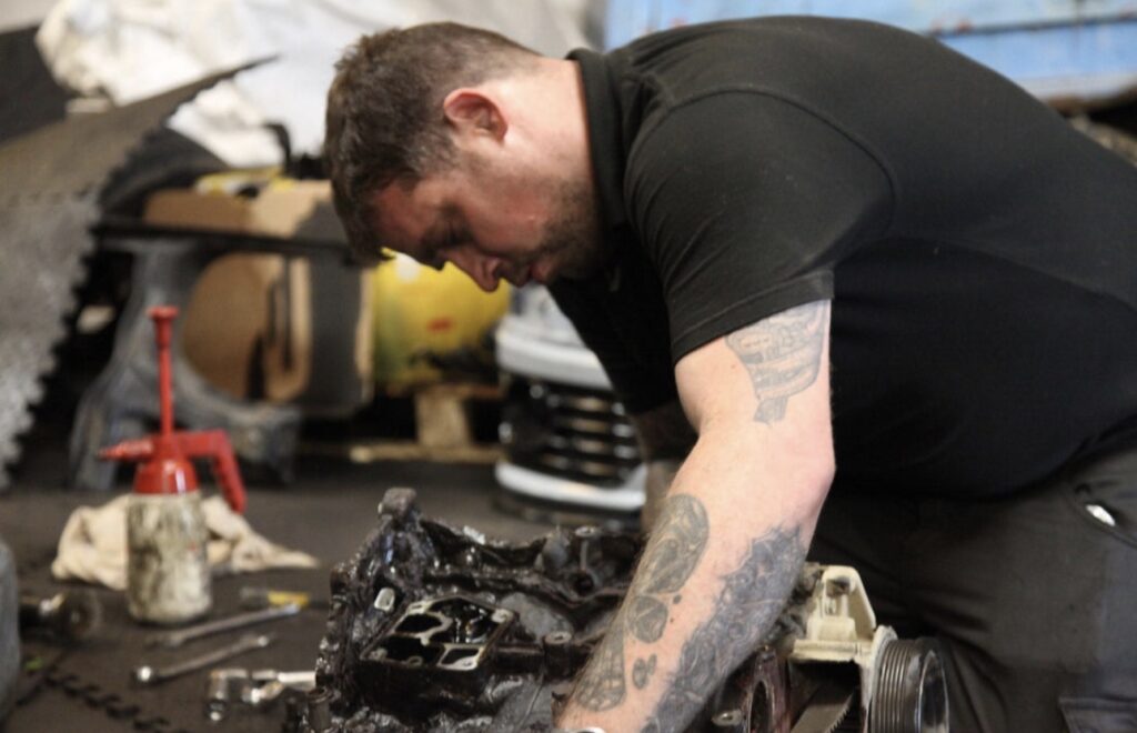 Engine Repair vs Replacement: Which Is Better? screenshot